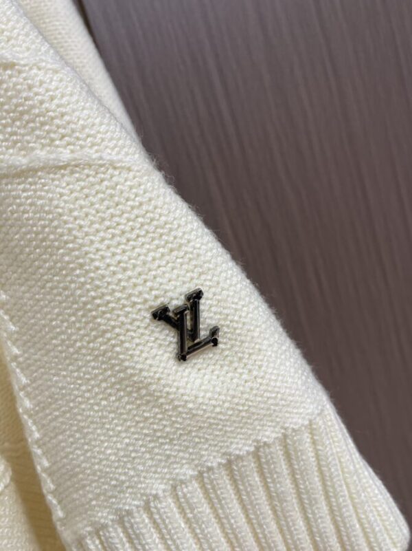 LV Sweater - Image 7