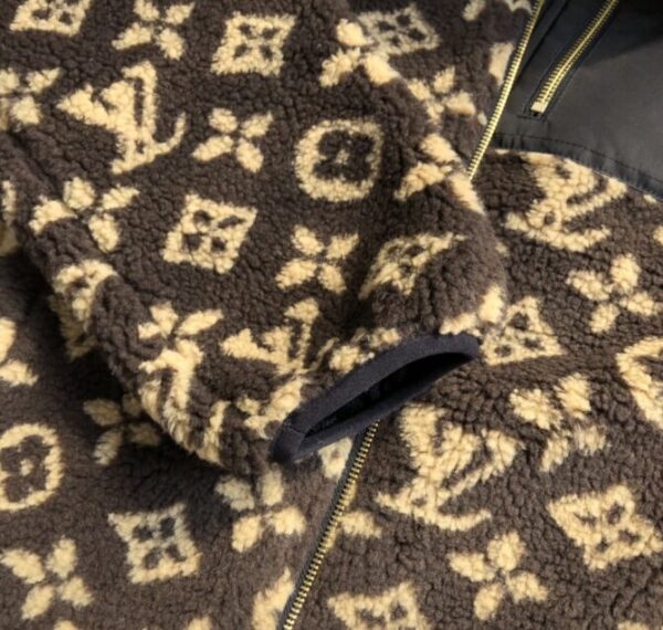 LV Hoodie - Image 7
