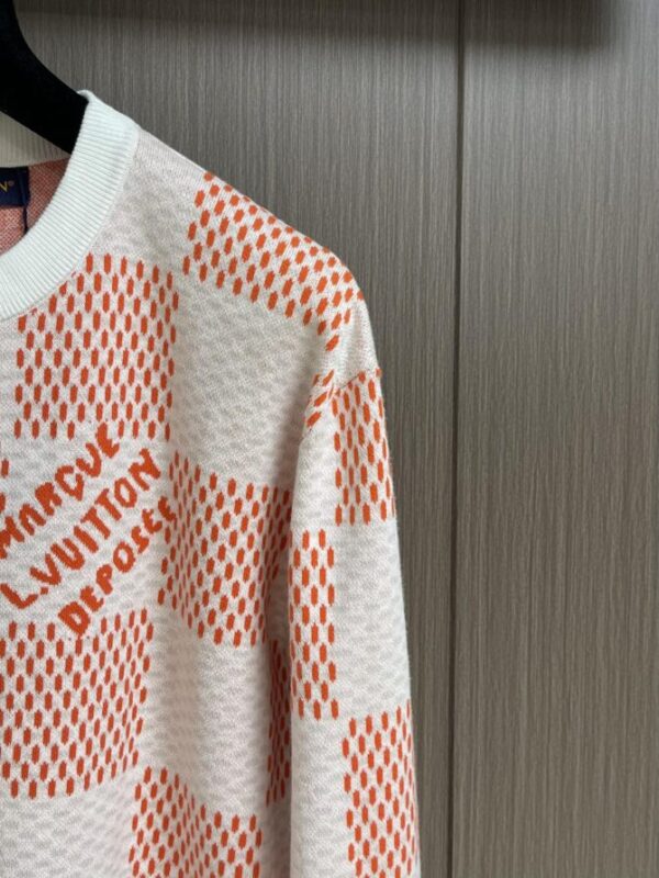 LV Sweater - Image 4