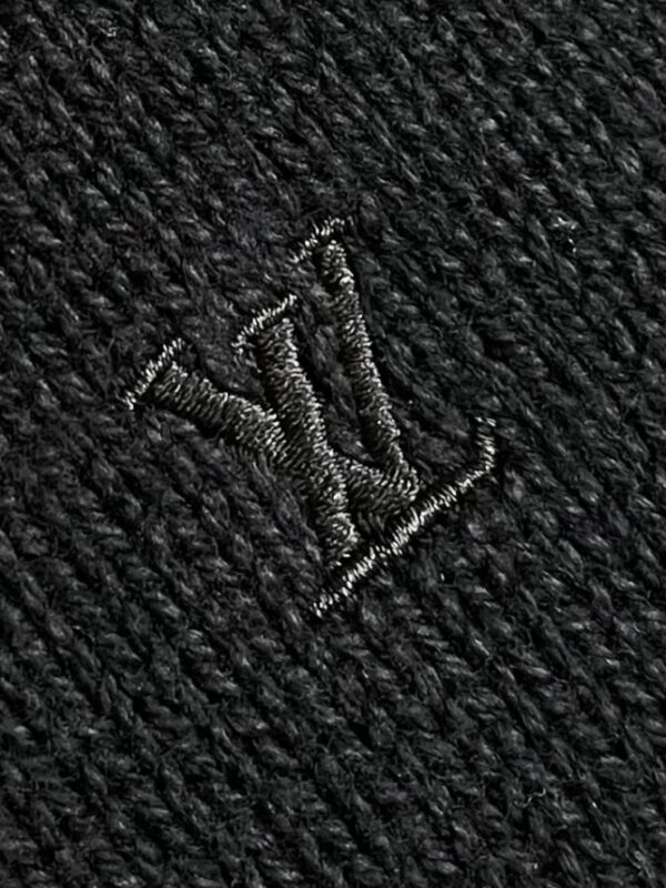LV Sweater - Image 5