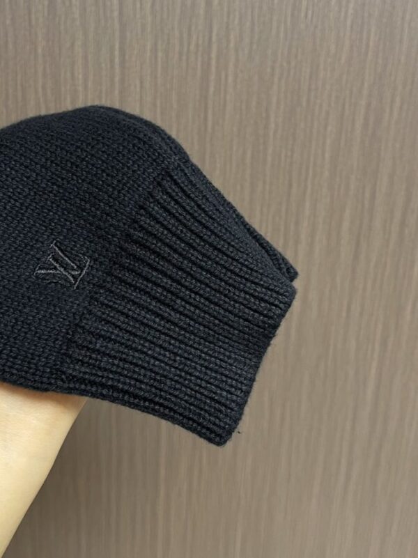 LV Sweater - Image 9