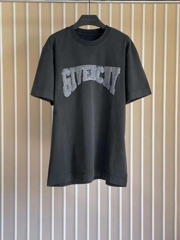 GVC T-Shirt