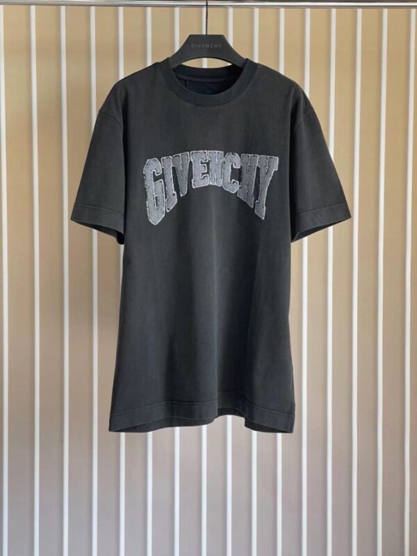 GVC T-Shirt