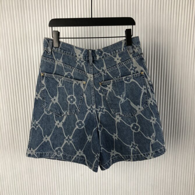 LV Short - Image 2