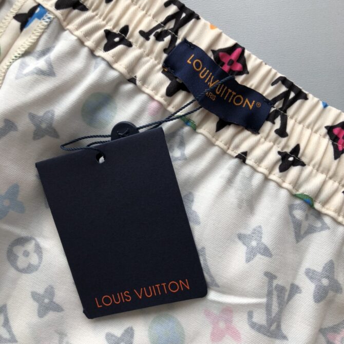 LV Short - Image 7