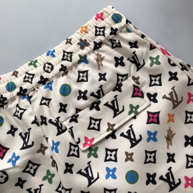 LV Short - Image 8