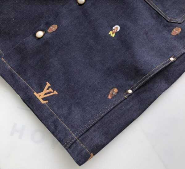 LV Shirt - Image 6