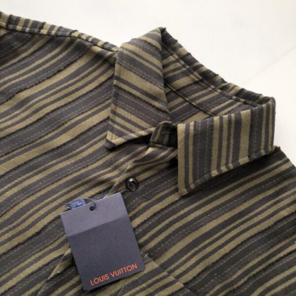 LV Shirt - Image 4