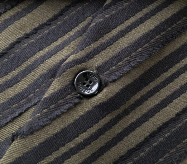 LV Shirt - Image 6