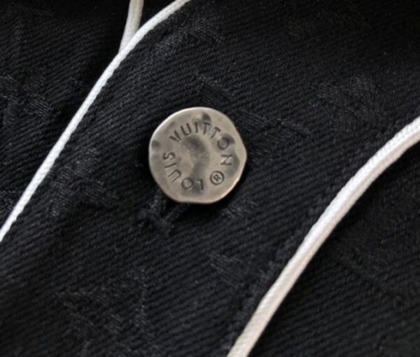 LV Shirt - Image 6