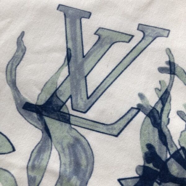 LV Shirt - Image 7