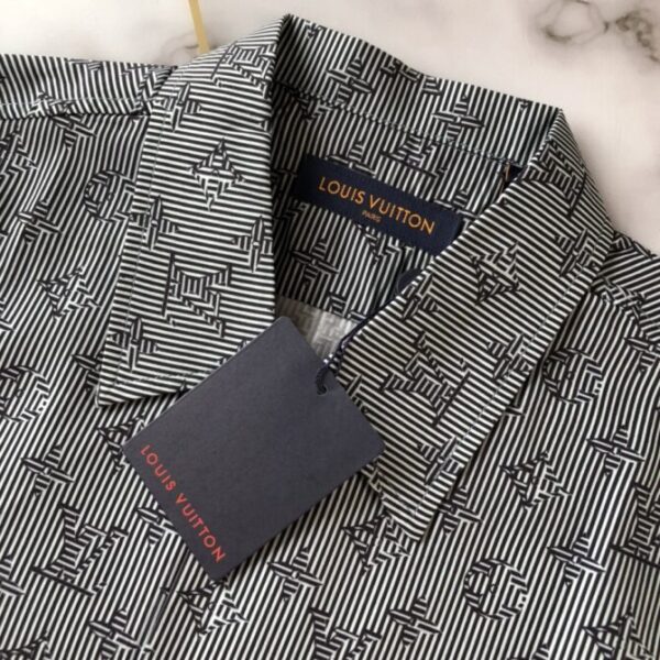 LV Shirt - Image 4