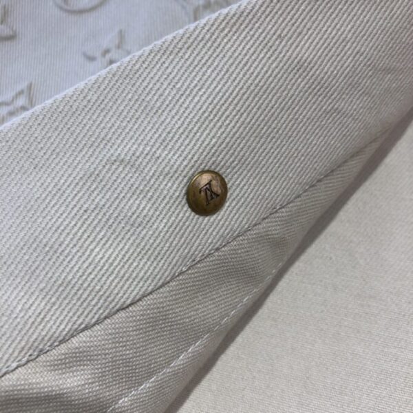 LV Shirt - Image 5
