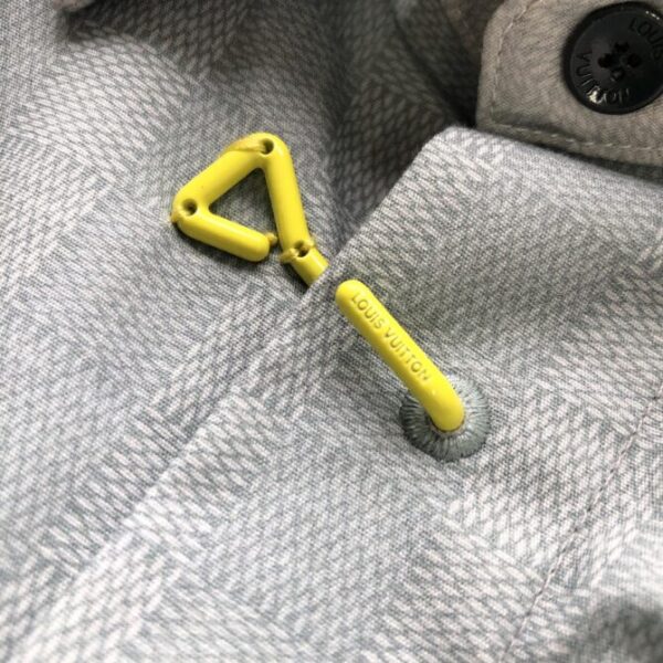 LV Shirt - Image 4