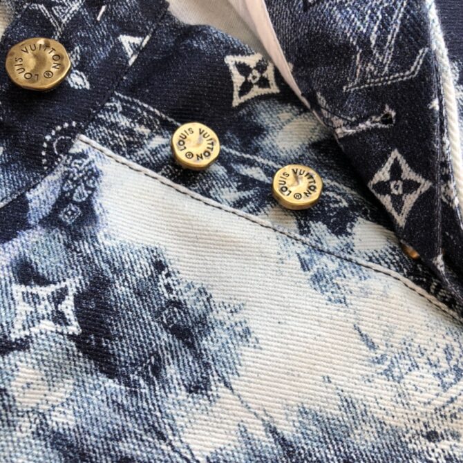 LV Short - Image 3