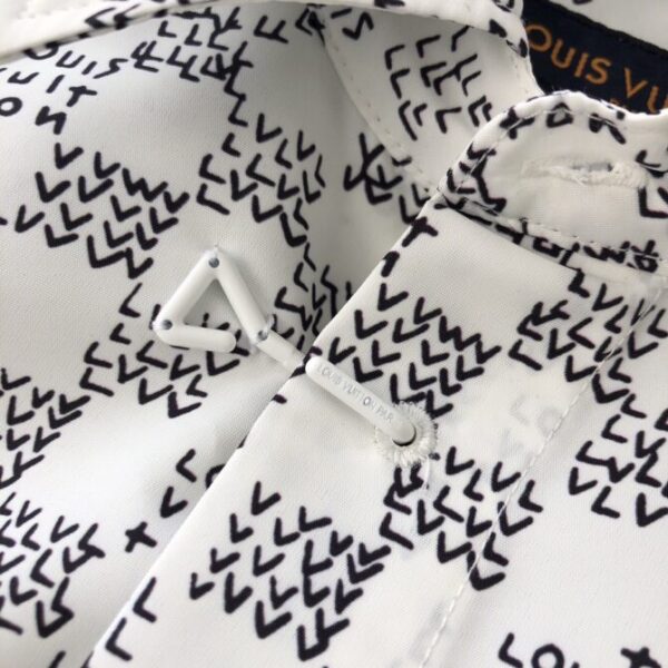LV Shirt - Image 4