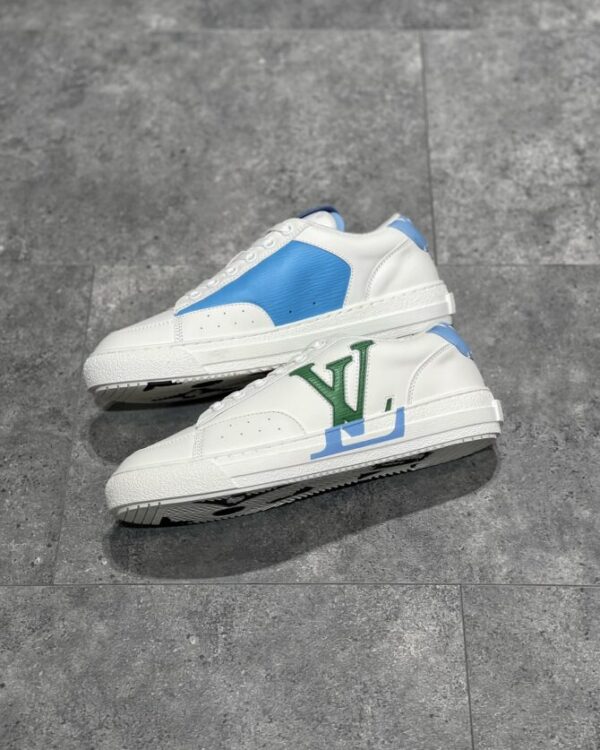 LV Charlie - Image 2
