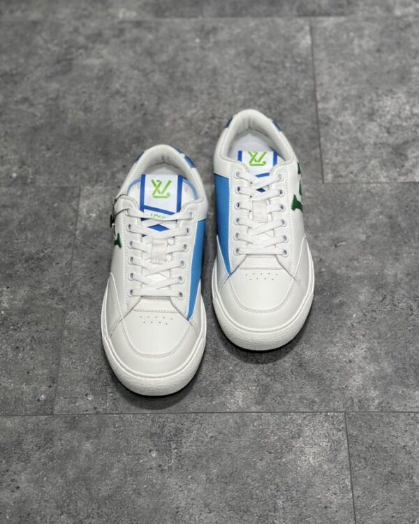 LV Charlie - Image 5