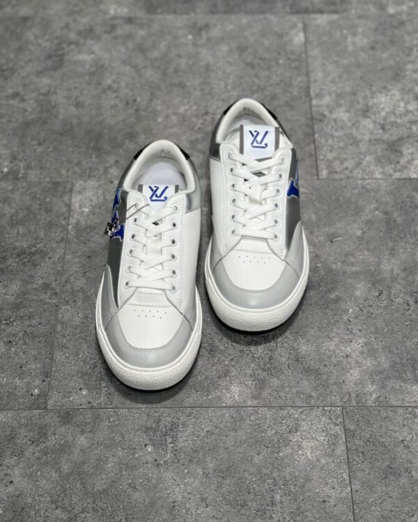 LV Charlie - Image 5
