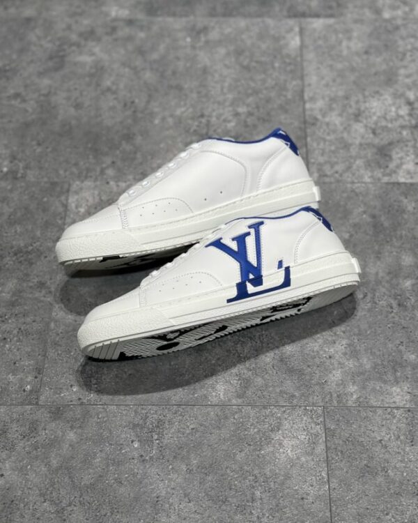 LV Charlie - Image 2