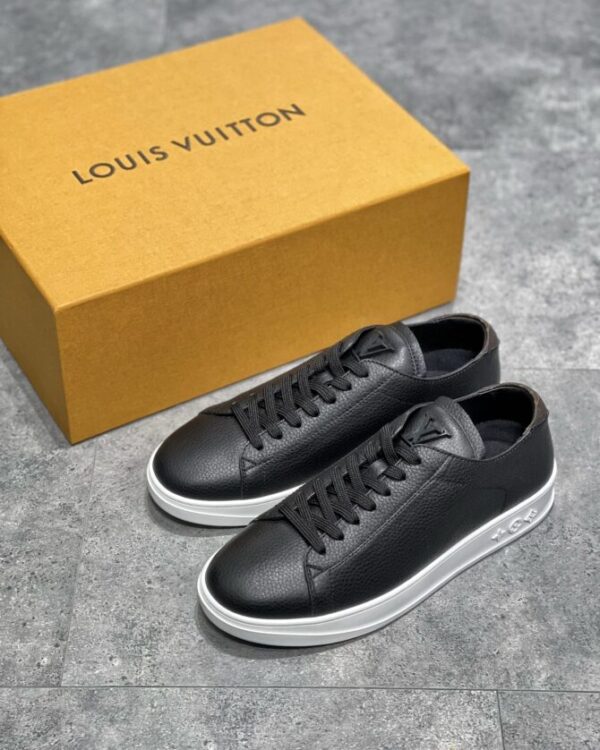 LV Charlie
