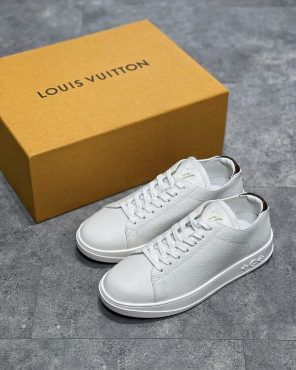 LV Charlie