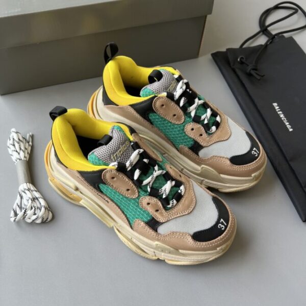 BLCG Sneaker - Image 4