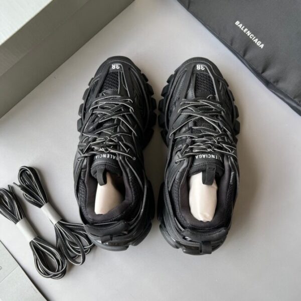 BLCG Sneaker - Image 3