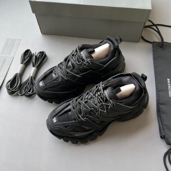 BLCG Sneaker - Image 4