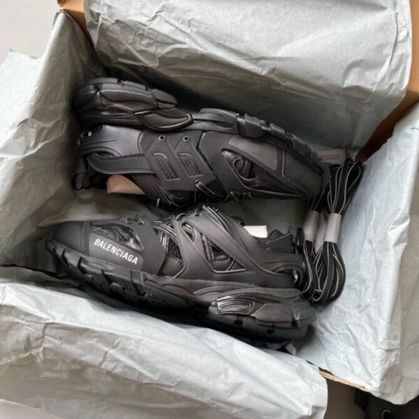 BLCG Sneaker - Image 8