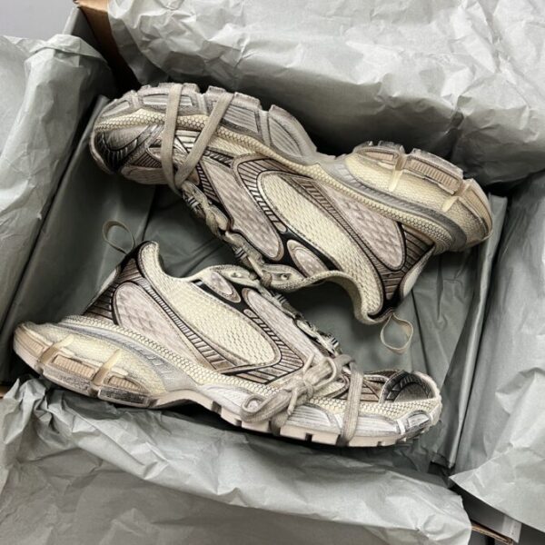 BLCG Sneaker - Image 9