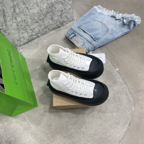 BV Sneaker - Image 2