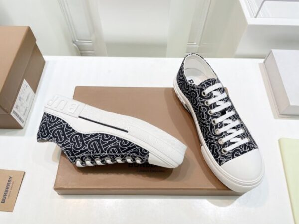 BBR Sneaker - Image 6