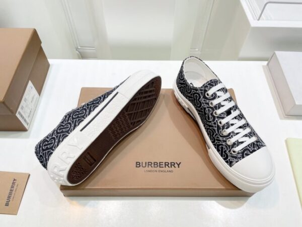 BBR Sneaker - Image 5