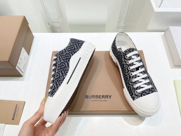 BBR Sneaker - Image 3