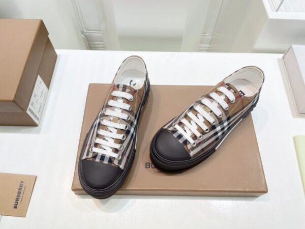 BBR Sneaker - Image 9
