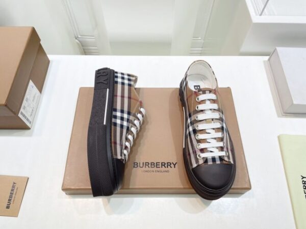 BBR Sneaker - Image 8