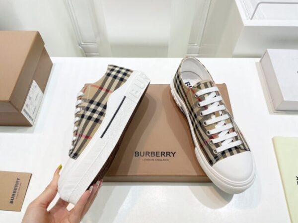 BBR Sneaker - Image 6
