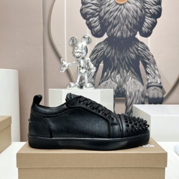 Christian Louboutin Sneaker - Image 7
