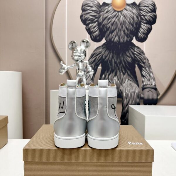 Christian Louboutin Sneaker - Image 4