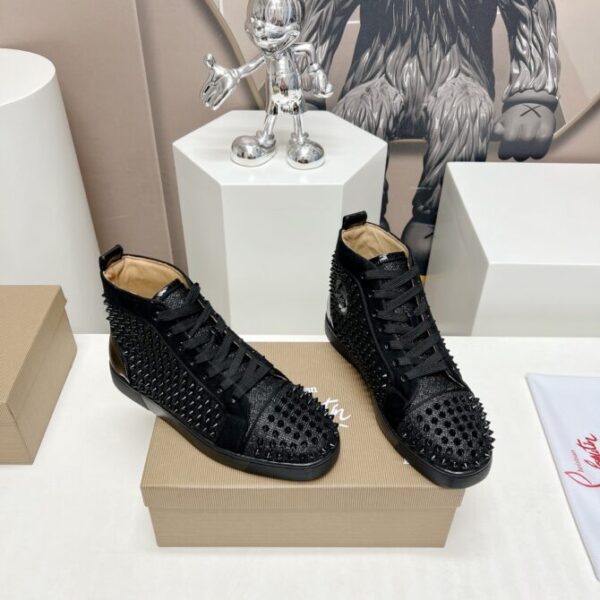 Christian Louboutin Sneaker - Image 2