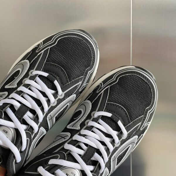 Dior Sneaker - Image 5