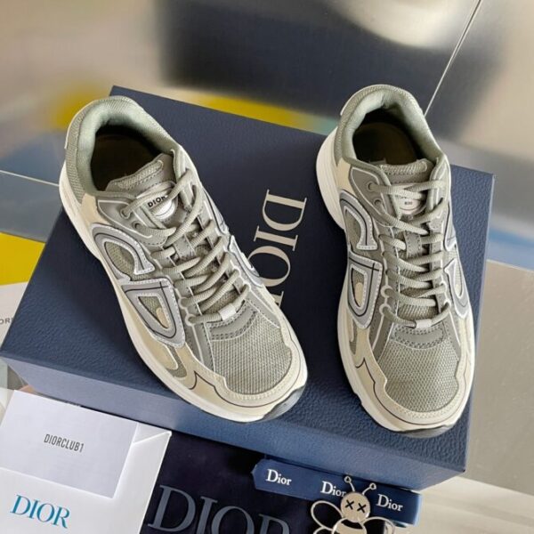 Dior Sneaker