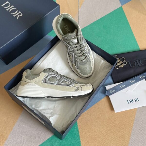 Dior Sneaker - Image 8