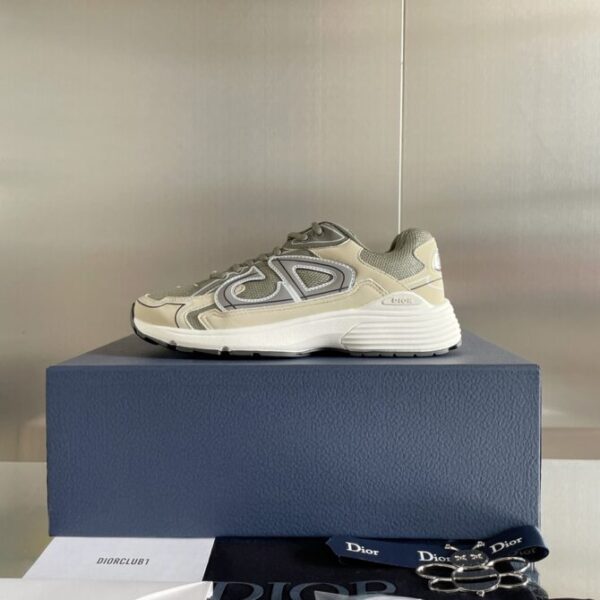 Dior Sneaker - Image 7