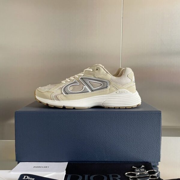 Dior Sneaker - Image 7