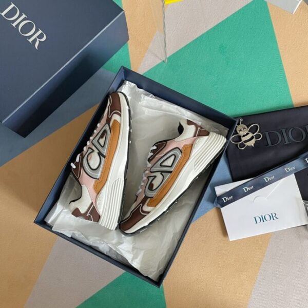 Dior Sneaker - Image 6