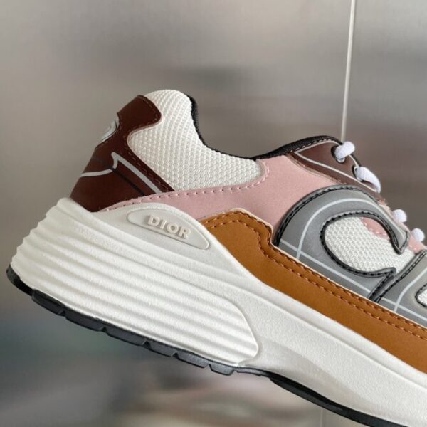 Dior Sneaker - Image 4