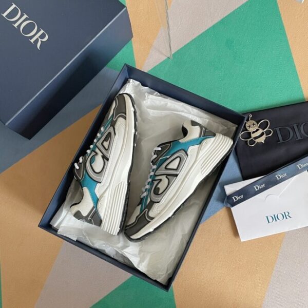 Dior Sneaker - Image 6