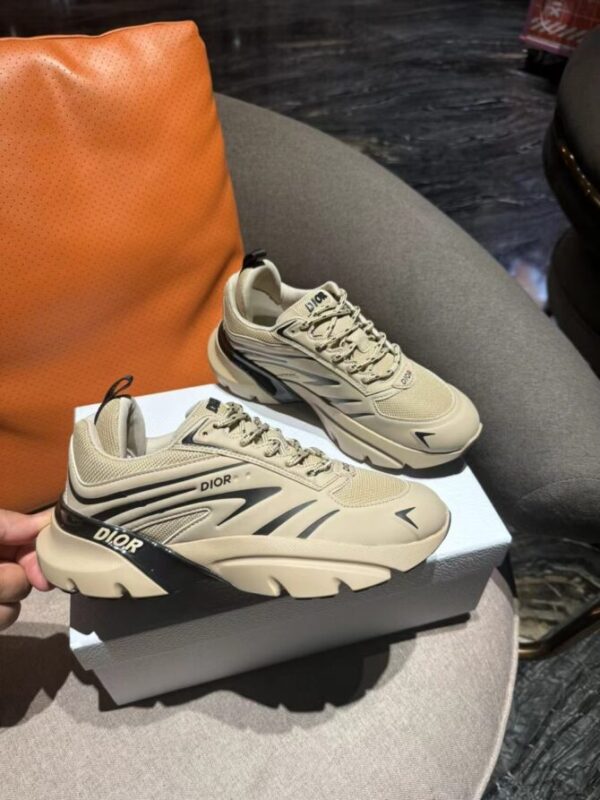 Dior Sneaker - Image 6
